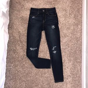 American Eagle Distressed Dream Jean